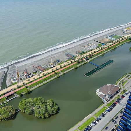 Orbi City Apartments Batumi Exterior photo
