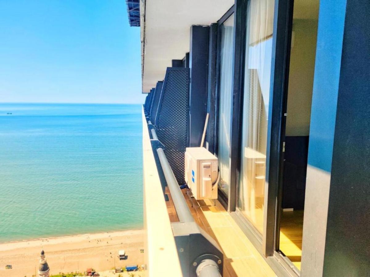 Orbi City Apartments Batumi Exterior photo